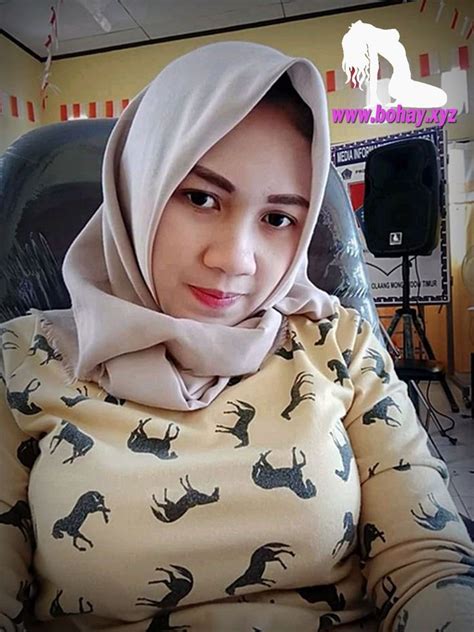 bokep ngentot janda|Ngentot janda muda jilbab putih goyang crot dalam